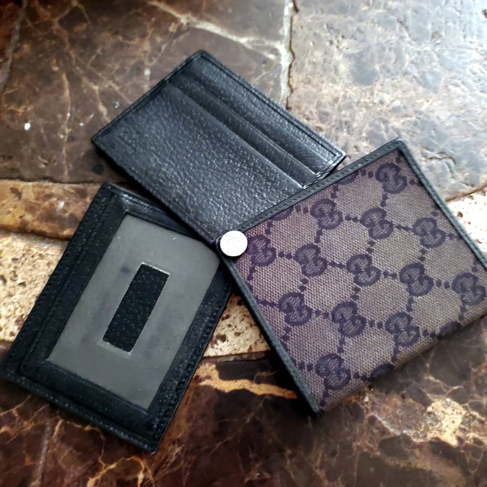 Gucci black canvas monogram Men's Wallet With 2 swivel inserts